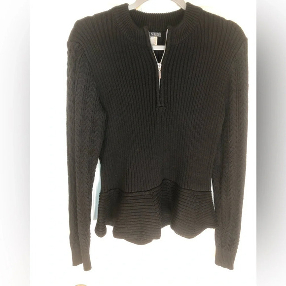 Venus all black sweater with flare bottom Size large Good used condition - Picture 2 of 10